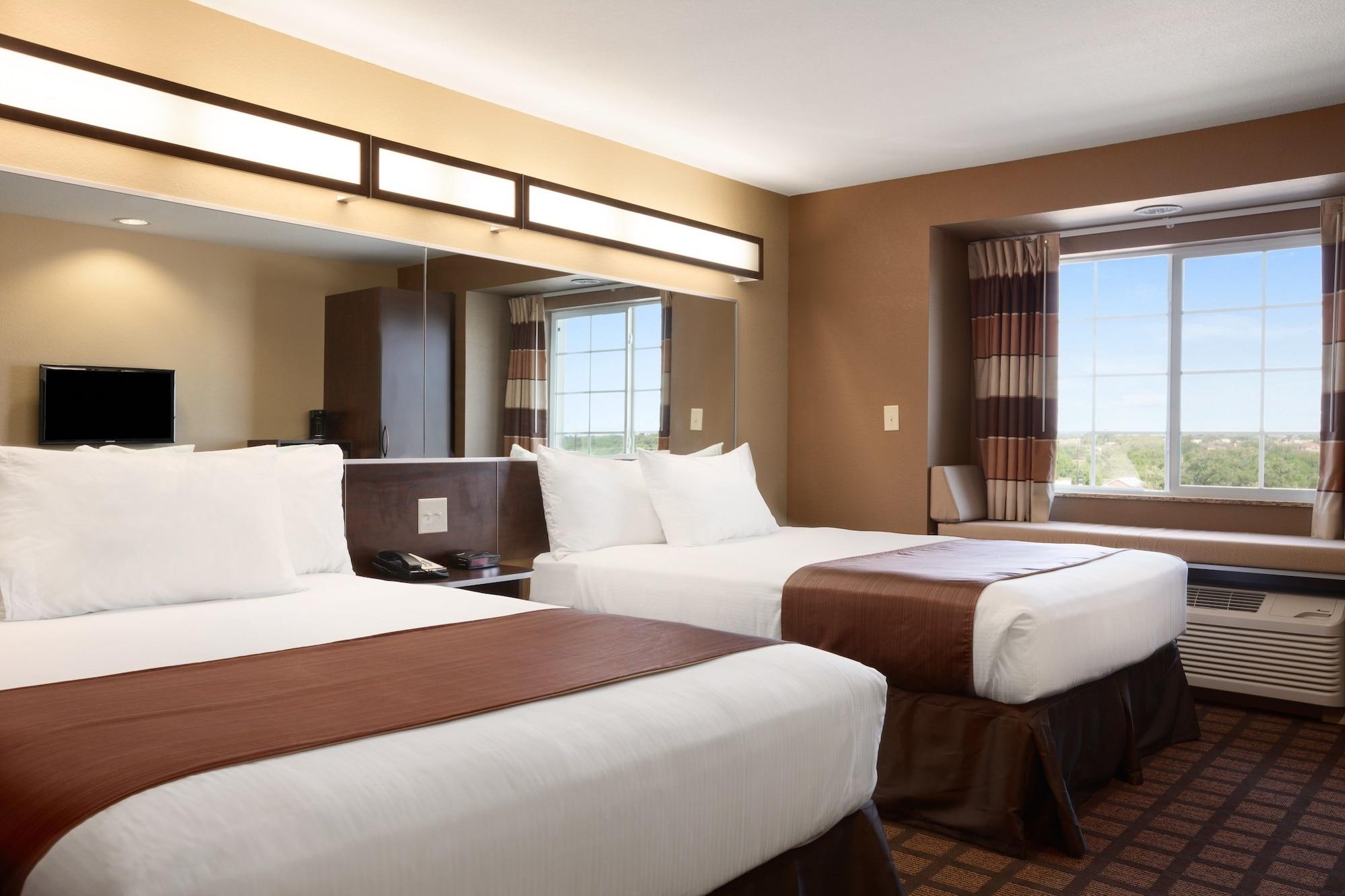 Garner Hotel Gonzales By Ihg Exterior photo