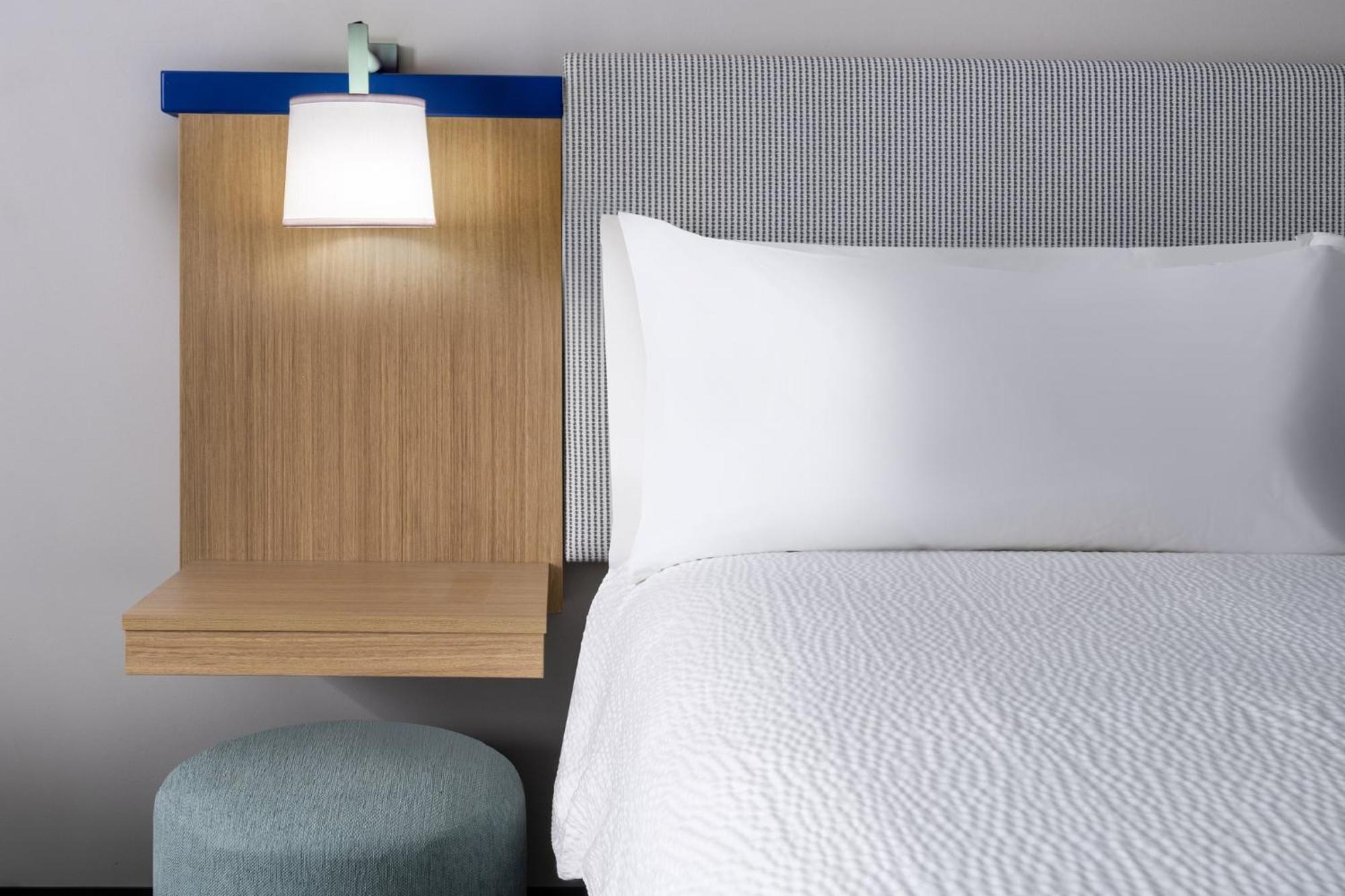 Garner Hotel Gonzales By Ihg Exterior photo